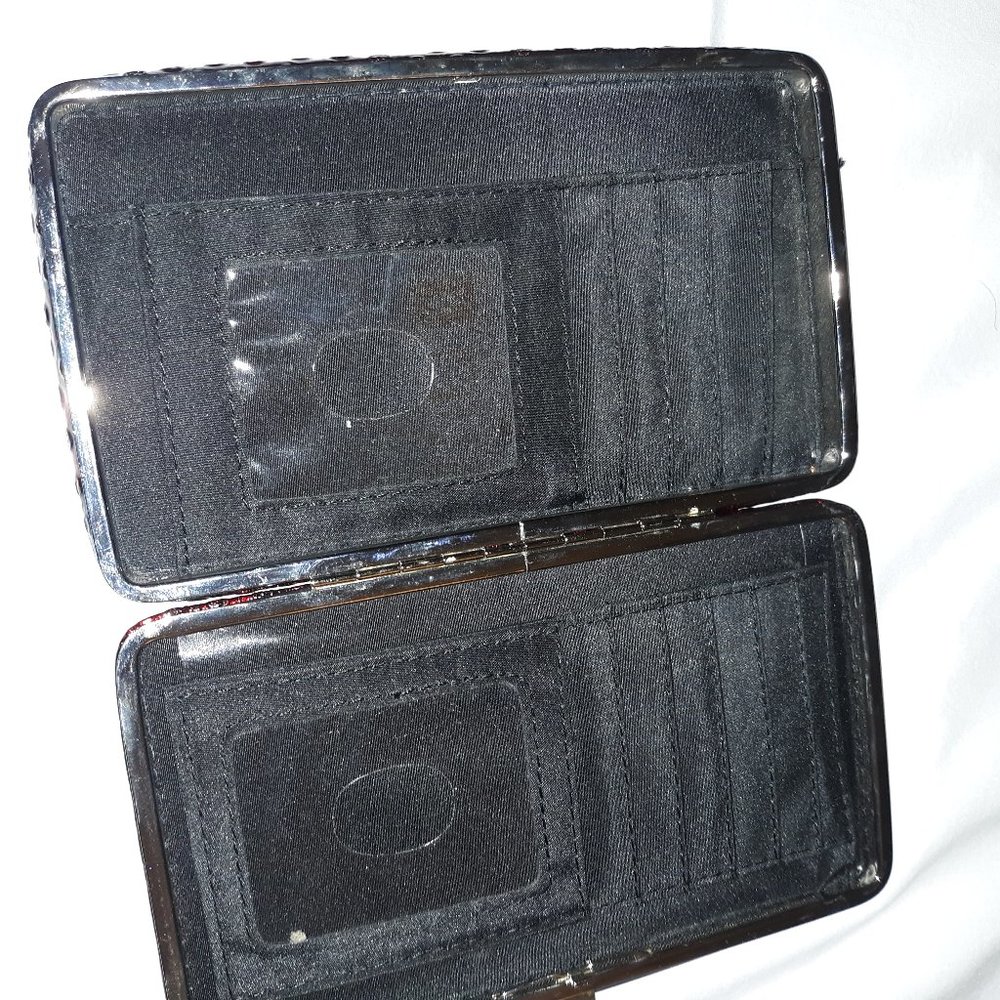 Wallet - Picture 2 of 3